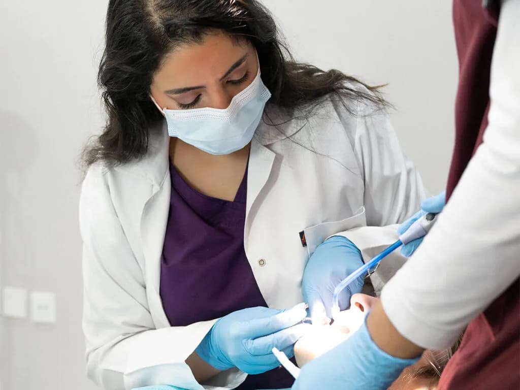 أفضل عيادة أسنان في دبي Best Dental Clinic In Dubai